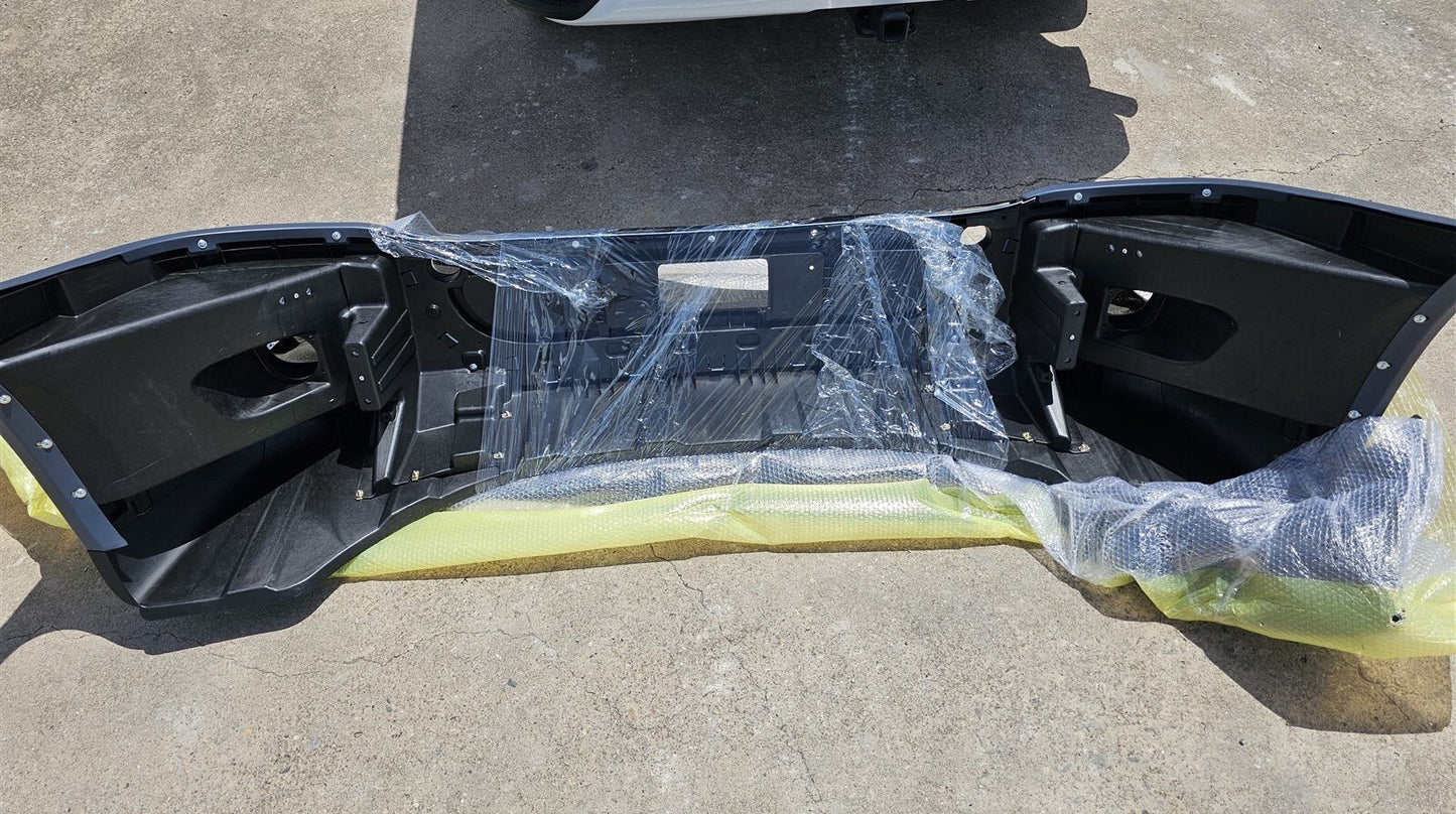 For Freightliner Cascadia 2008-2017 Front Bumper Cover Center Grill Chrome