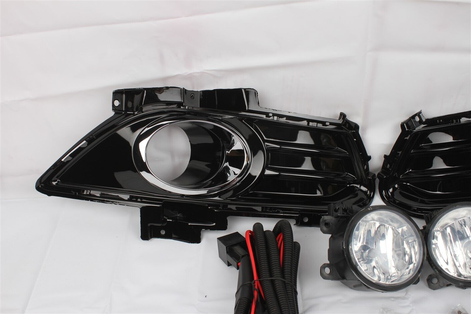 FOR FORD FUSION 2013-2016 FRONT BUMPER FOG LIGHT SET BEZEL