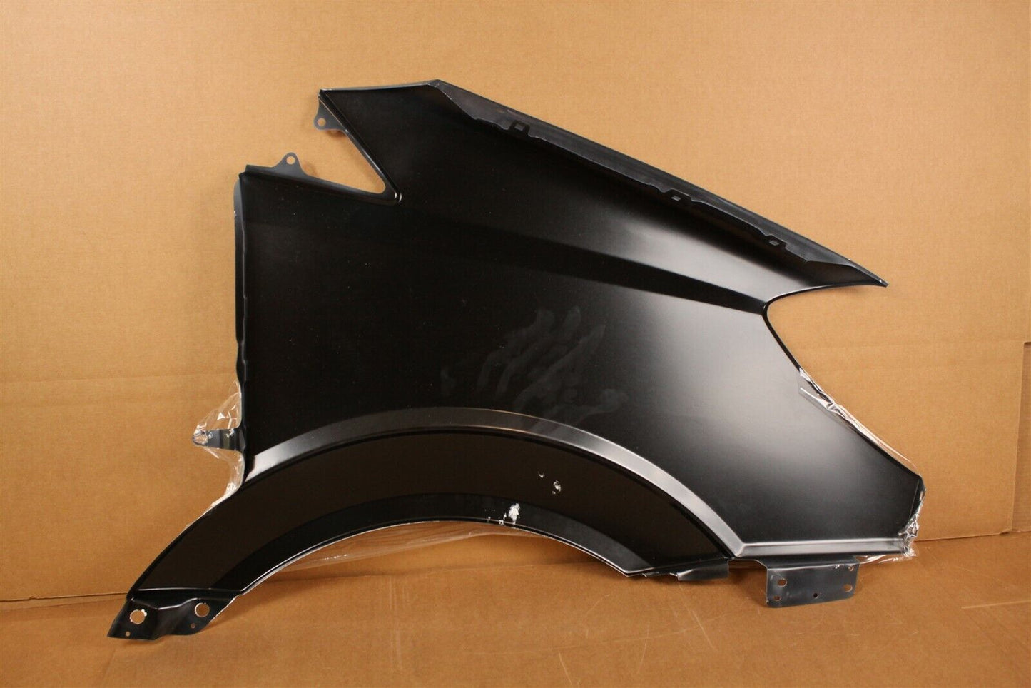 FOR MERCEDES SPRINTER W906 2007-2013  LEFT DRIVER FENDER WHITE 9066377719 DODGE