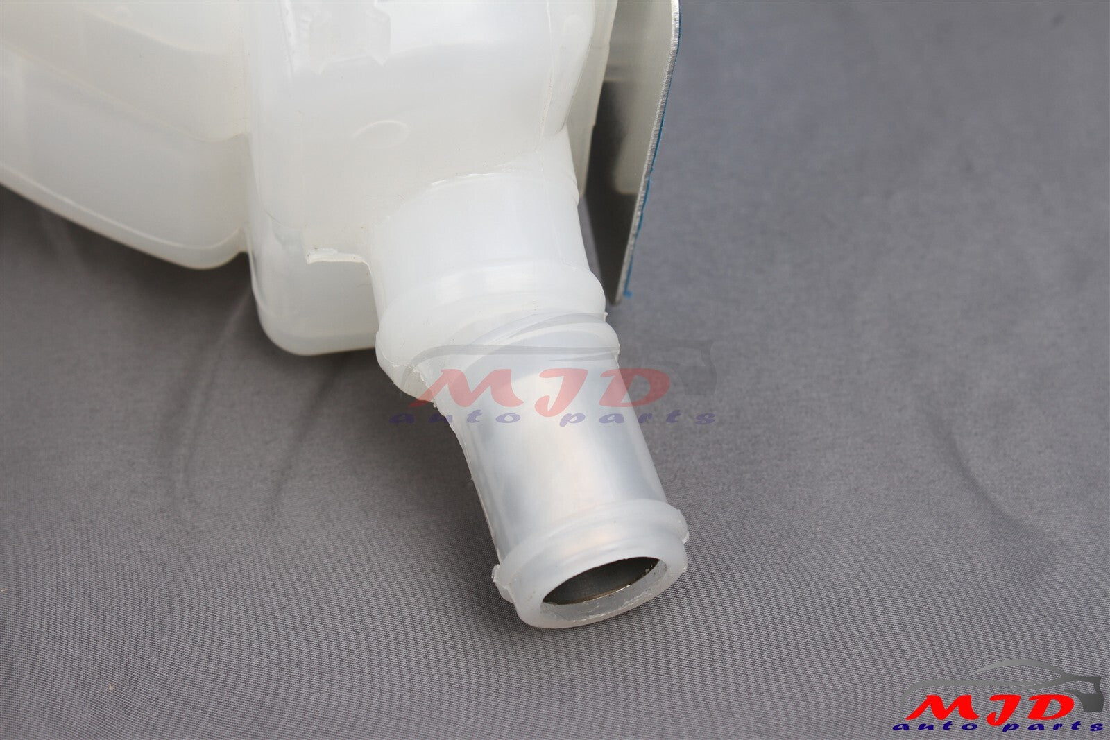 For KENWORTH T680 T600 Peterbilt 386 389 337 Coolant Reservoir Tank N5346001