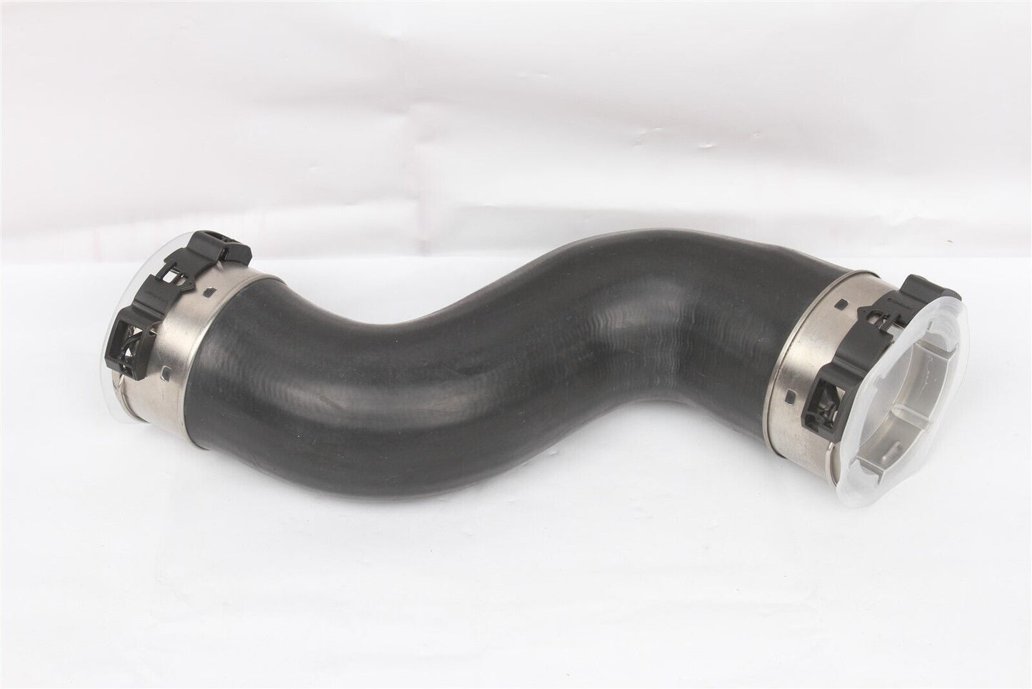 FOR MERCEDES SPRINTER W906 2014-2018 TUBRO INTERCOOLER PIPE HOSE 9065283782