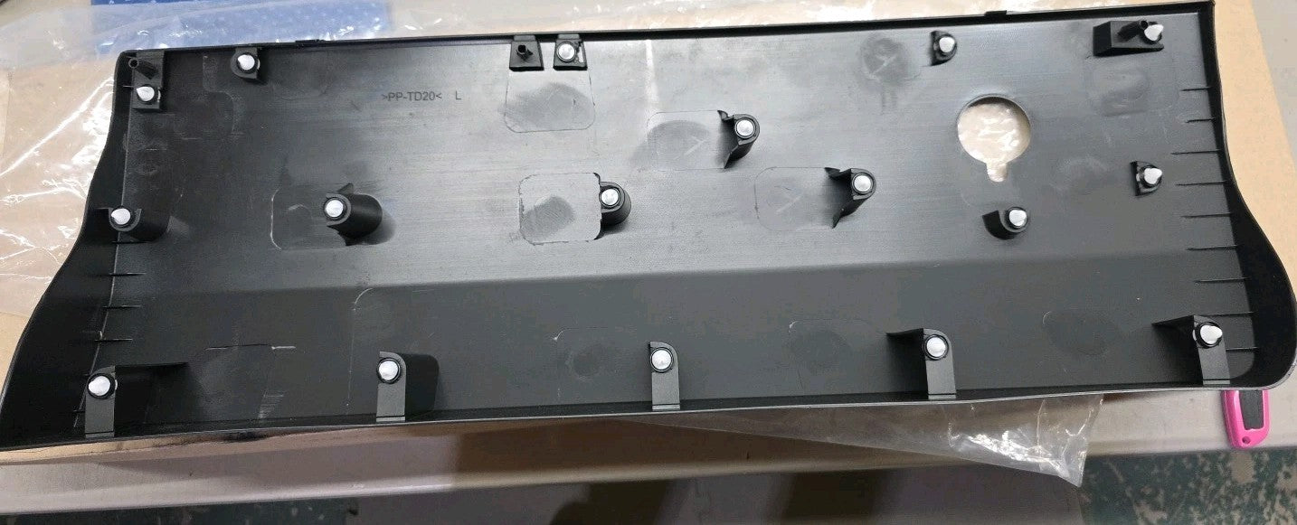 FIT FORD TRANSIT 2015-2024 LEFT DRIVER REAR DOOR PANEL TRIM MOLDING COVER