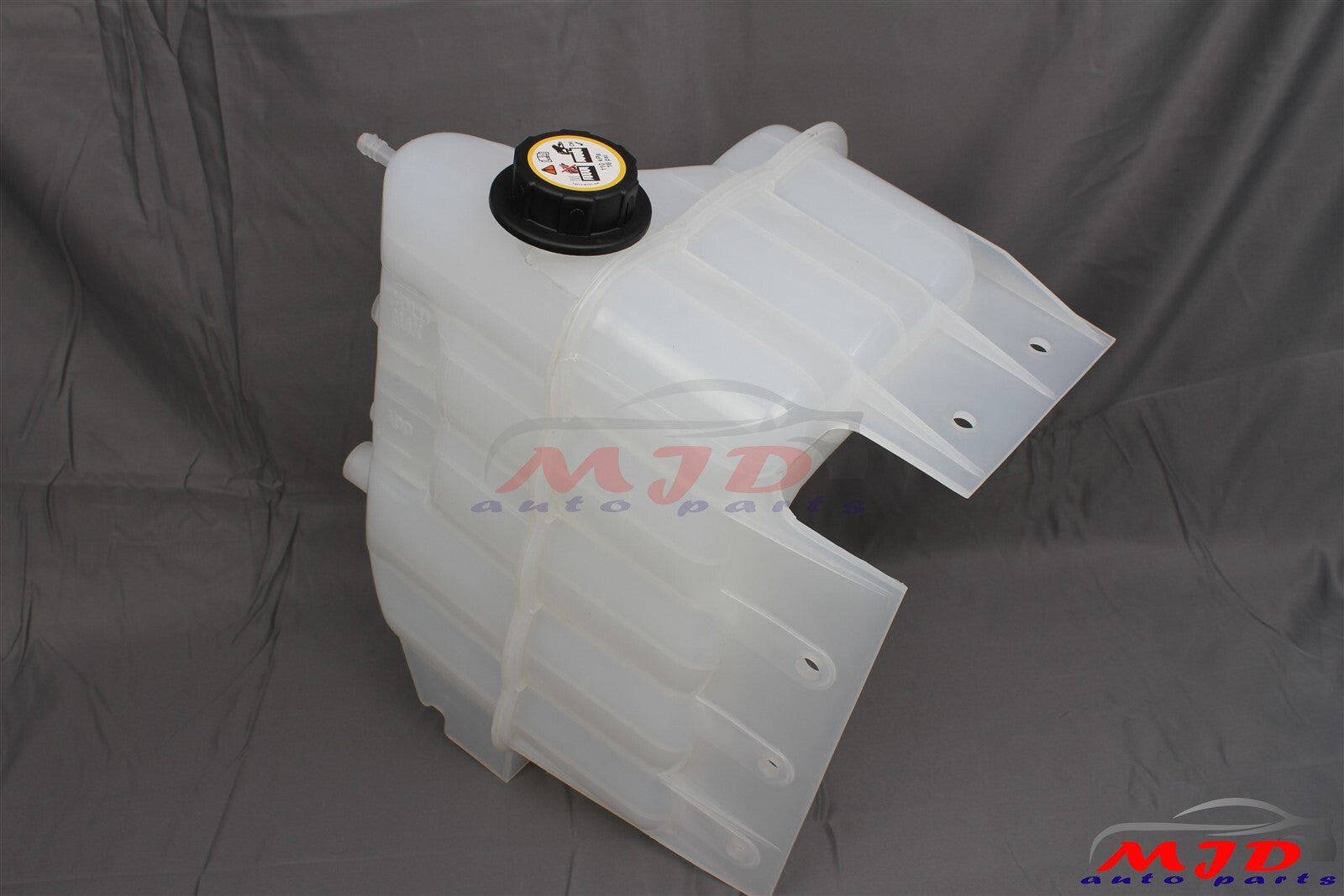 International 5500 5600 9200 9400 9900 Radiator Overflow Bottle Tank 2508700C91