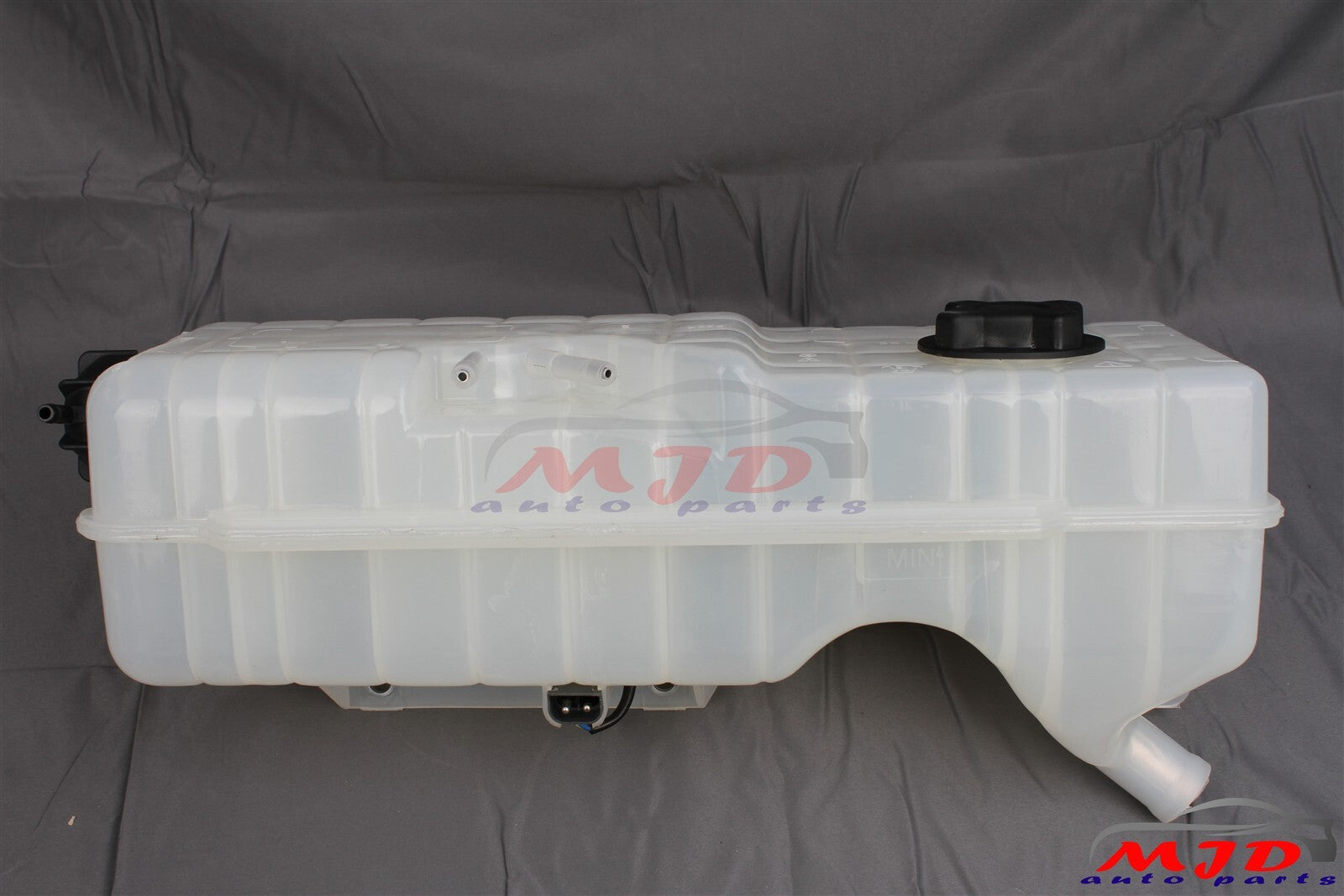 FOR Volvo VN VNL VNM 1997-2007 Radiator Coolant Overflow Expansion Tank 0519037
