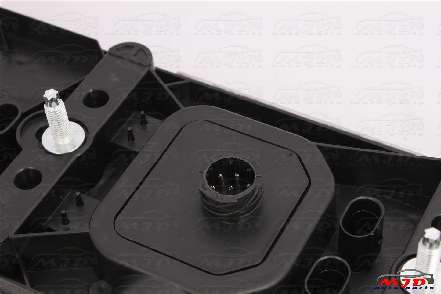 FIT MERCEDES SPRINTER W910 2019-2025 Cab & Chassis LED TAIL LIGHT DRIVER SIDE