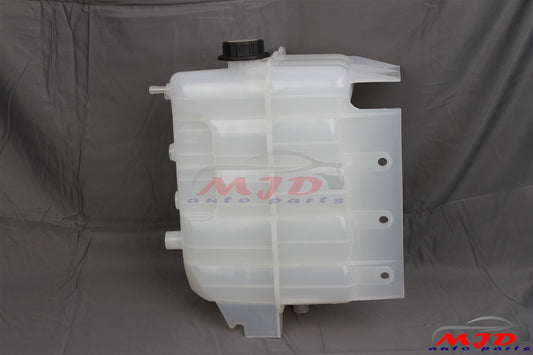 International 5500 5600 9200 9400 9900 Radiator Overflow Bottle Tank 2508700C91