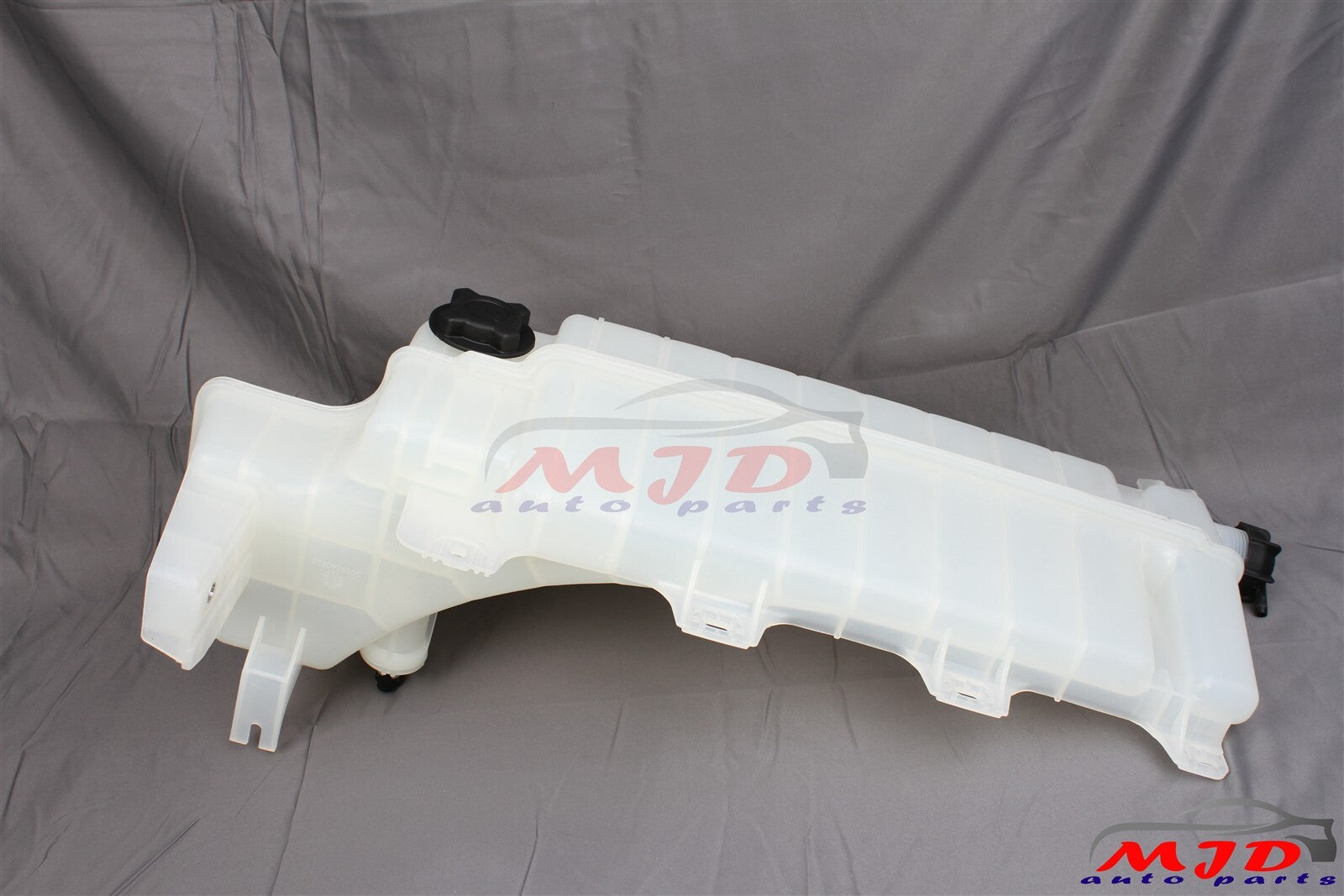 FOR Volvo VNL VNM 08-18 Mack Truck Heavy Duty Coolant Reservoir Tank 22061290