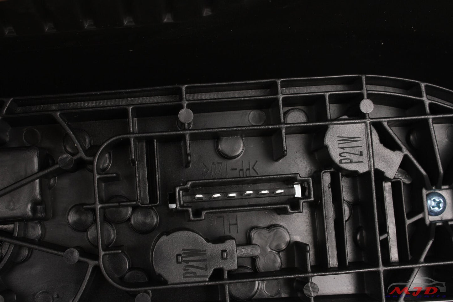 FOR MERCEDES SPRINTER W907 2019-2024 LEFT & RIGHT SIDE REAR TAIL LIGHTS W BULBS