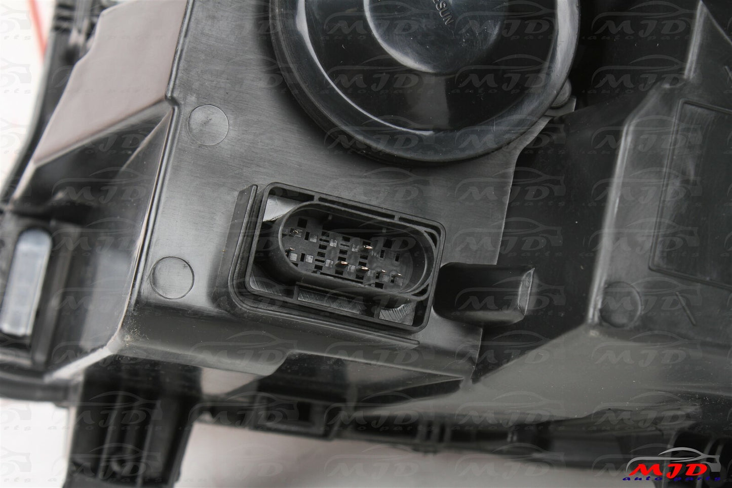 FOR MERCEDES SPRINTER W907 2019-2024 RIGHT PASSENGER SIDE HALOGEN HEADLIGHT