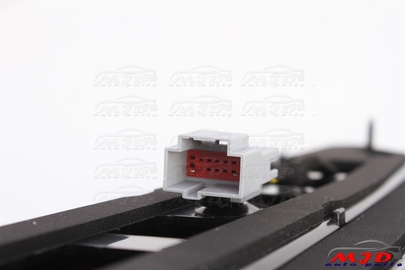 FOR FORD TRANSIT 2015-2025 Rear Center High Mount Stop Third Brake Light Bracket