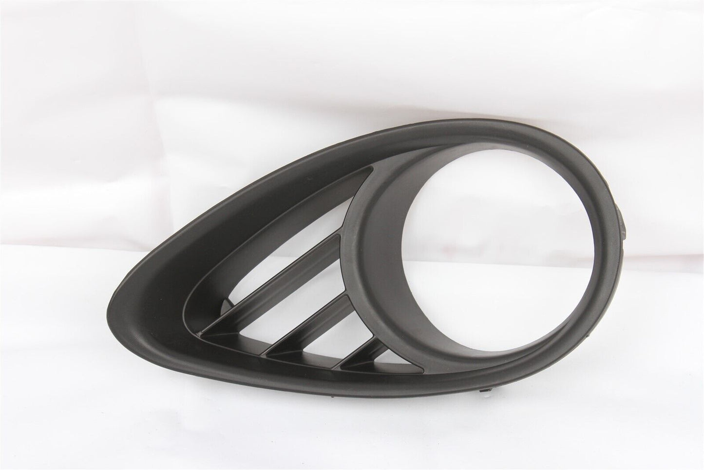 FOR INFINITI FX35 FX50 2009-2011 DRIVER LH FOG LIGHT LAMP TRIM BEZEL 62257-1CA0A