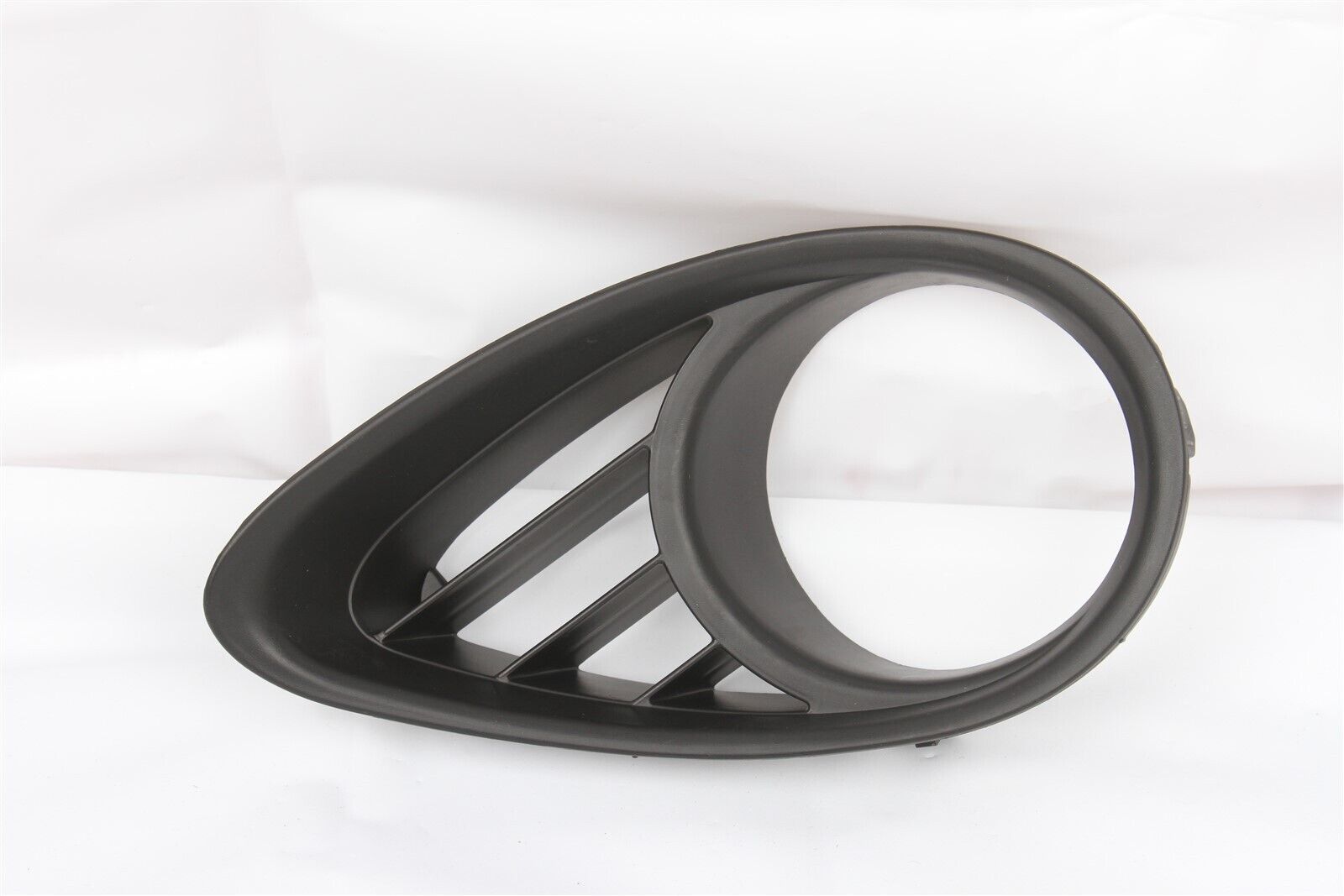 FOR INFINITI FX35 FX50 2009-2011 DRIVER LH FOG LIGHT LAMP TRIM BEZEL 62257-1CA0A