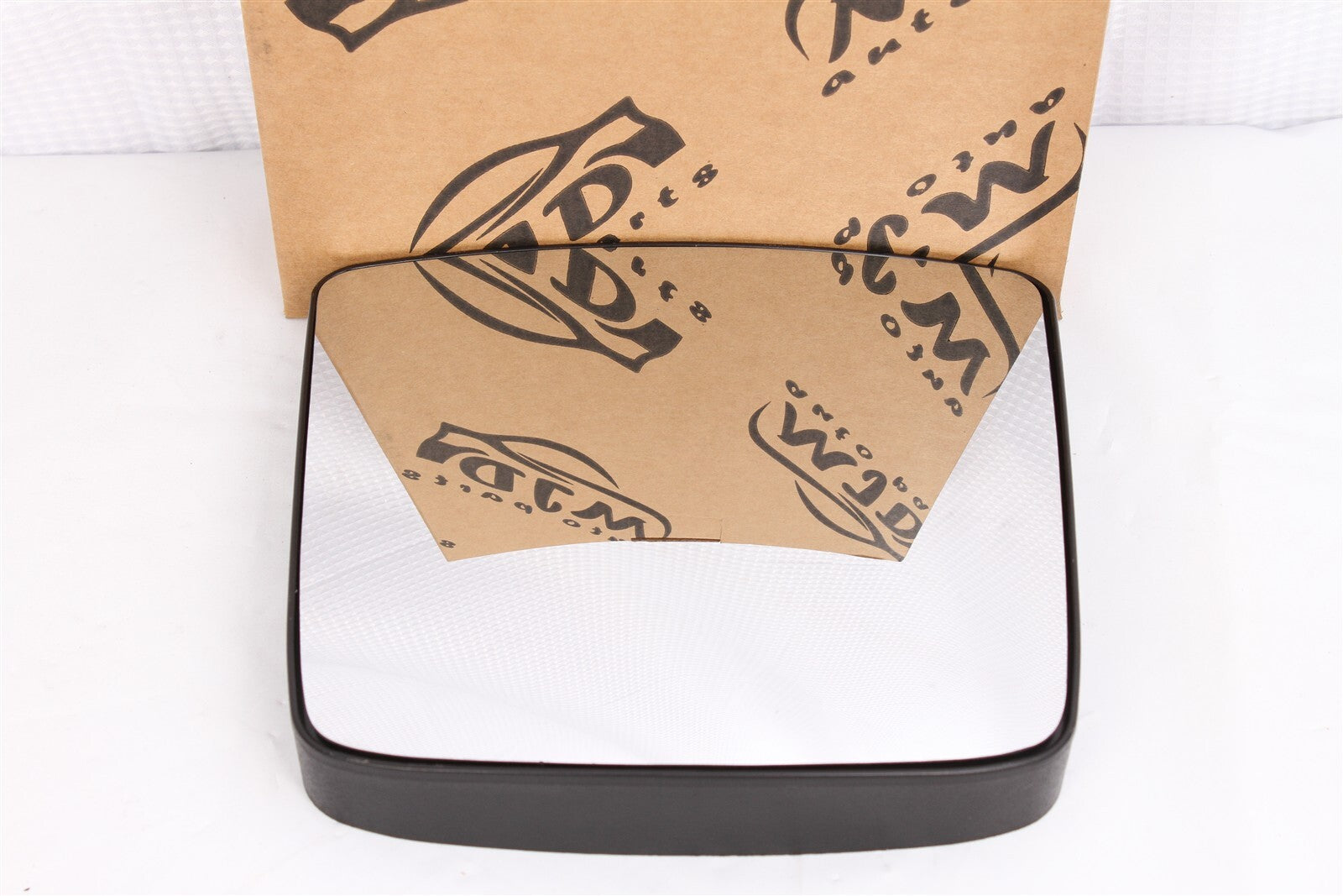 FOR VOLVO VNL 2004-2018 LOWER DOOR MIRROR GLASS HEATED DRIVER OR PASSENGER