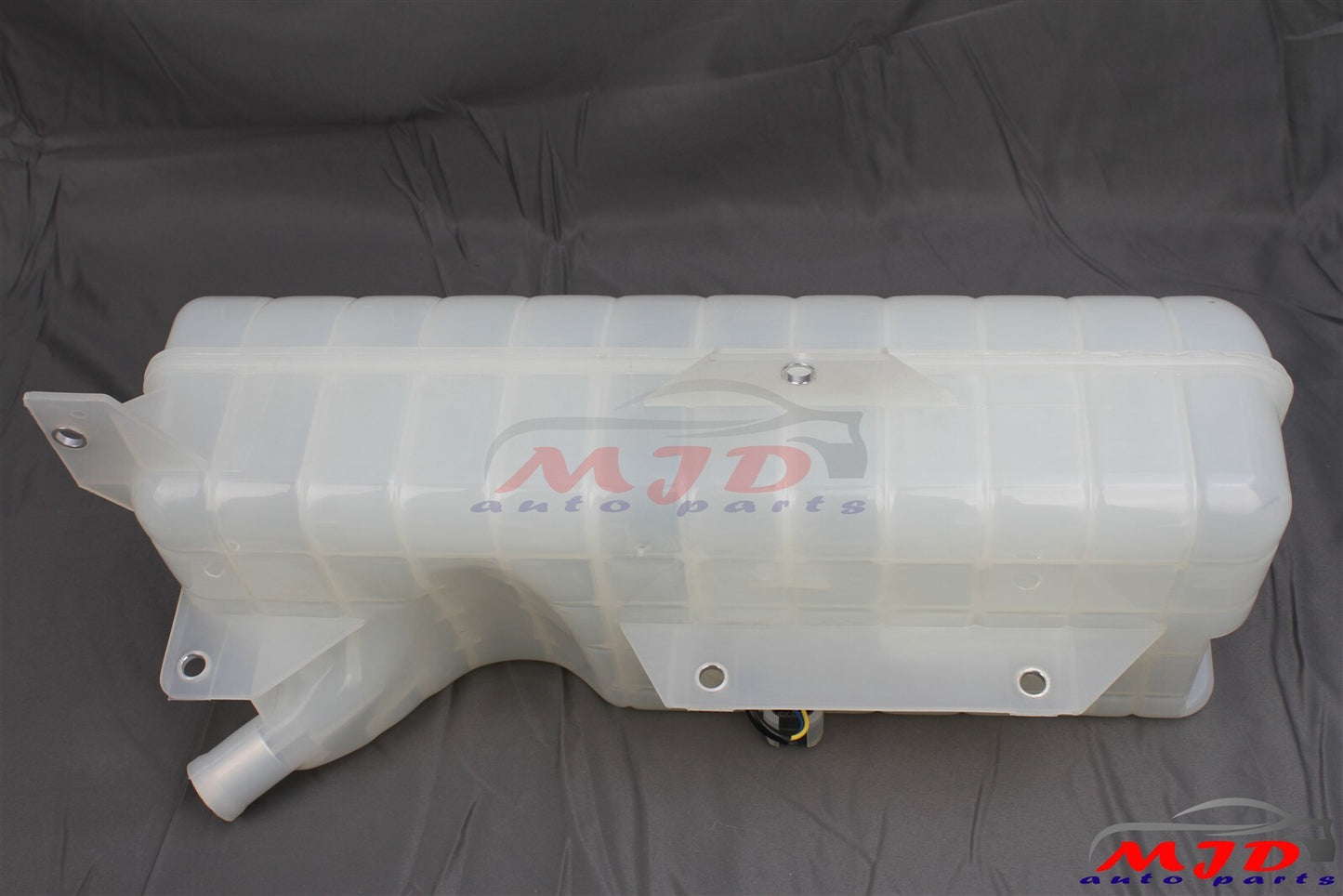FOR Volvo VN VNL VNM 1997-2007 Radiator Coolant Overflow Expansion Tank 0519037