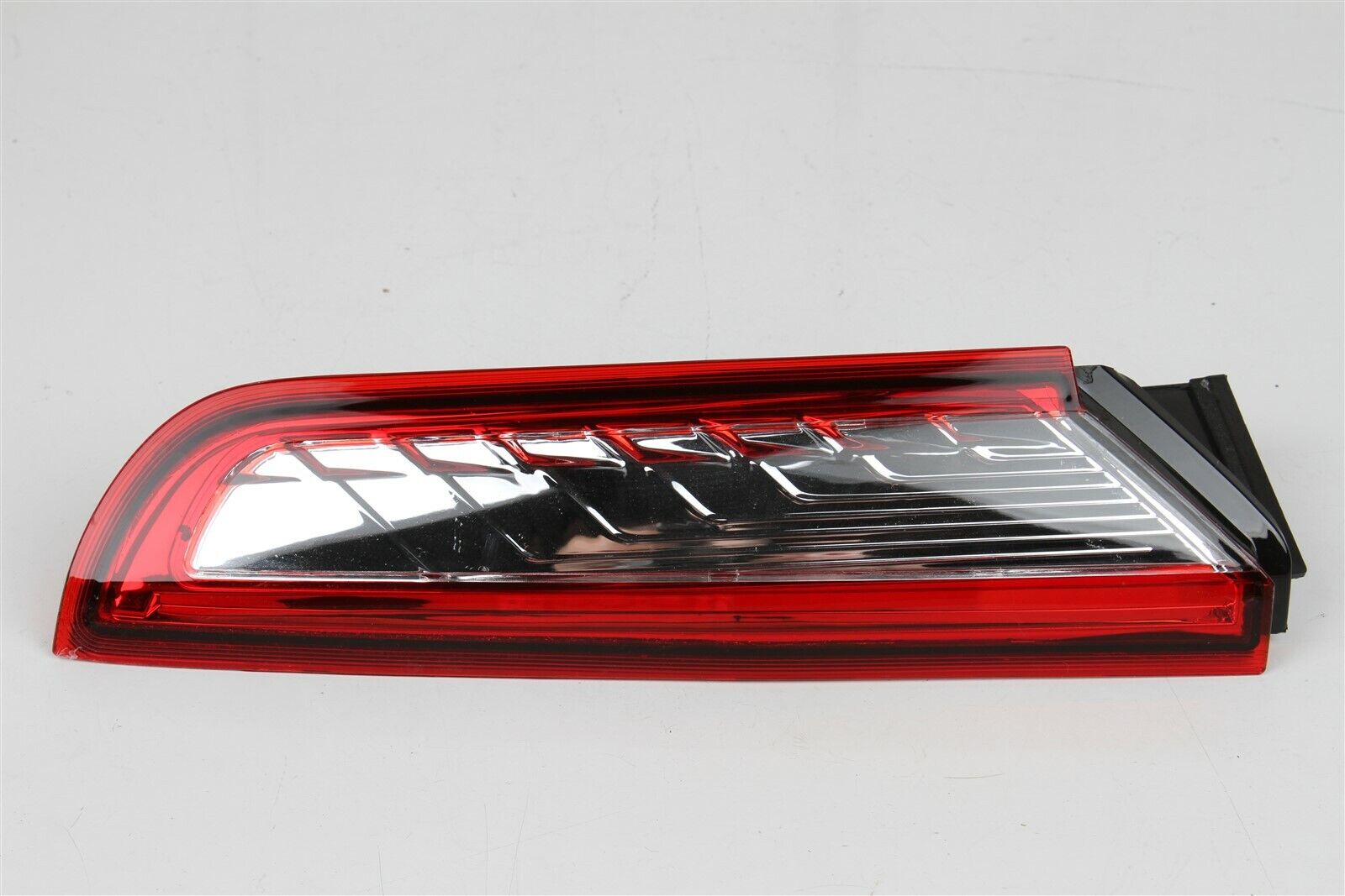 FOR FORD TRANSIT CONNECT 2014-2022 REAR UPPER RIGHT TAIL LIGHT RIGHT REFLECTOR