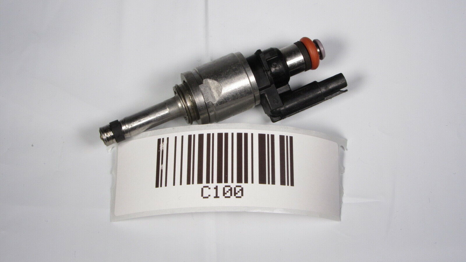 FOR VOLVO 14-2018 S60 S80 V60 V70 XC40 XC60 XC70 XC90 2.0 FUEL INJECTOR 31303495