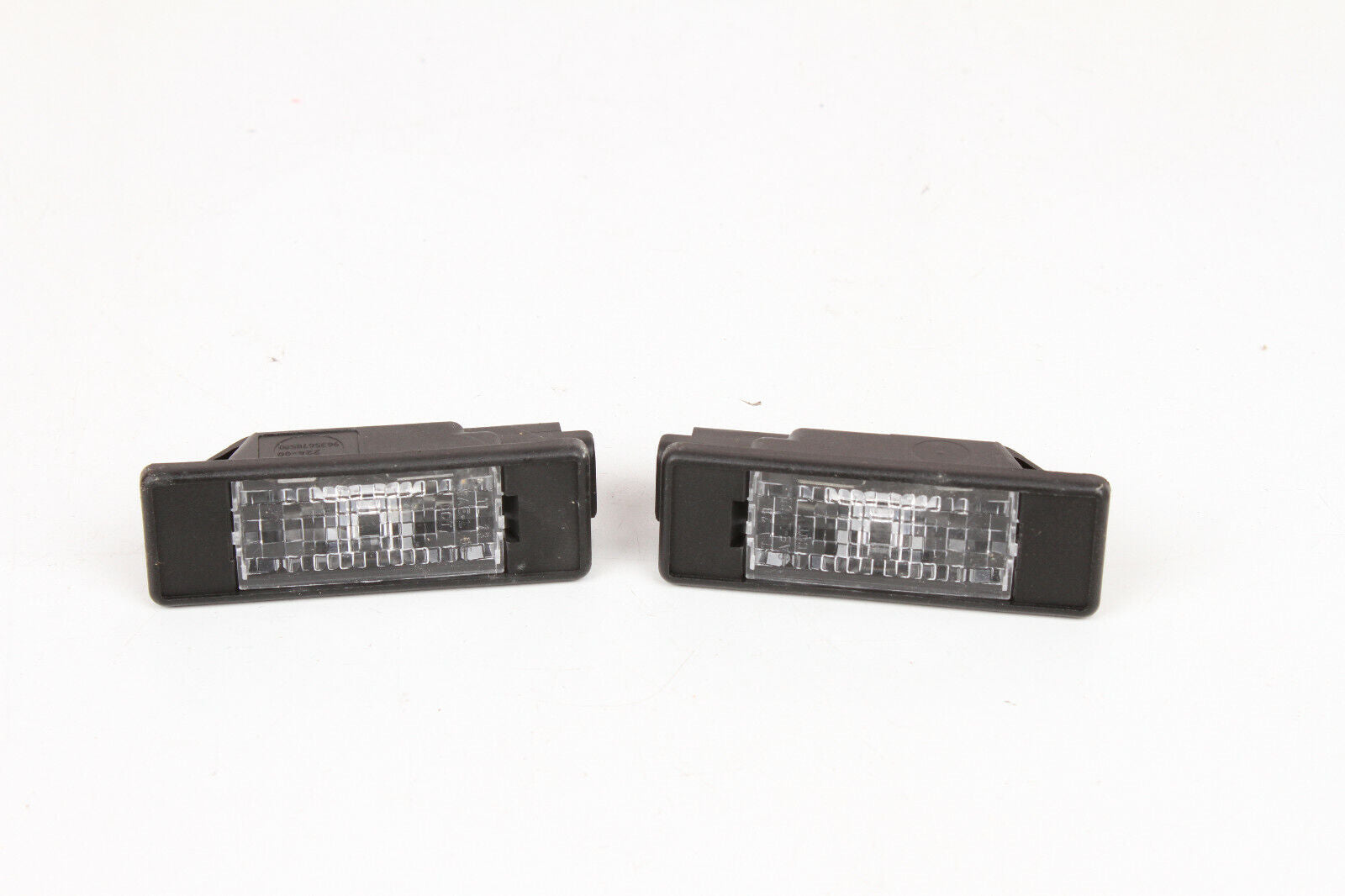 FOR MERCEDES SPRINTER W906 07-18 REAR LICENSE NUMBER PLATE LIGHT LAMP 6398200256