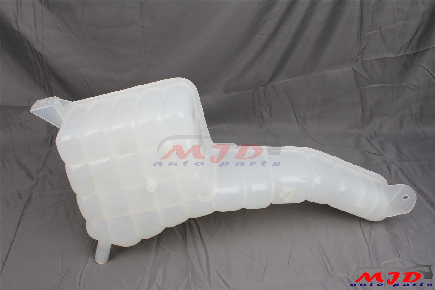 For Freightliner M2 106 Thomas C2 2005-2011 Coolant Reservoir Tank 0523195001